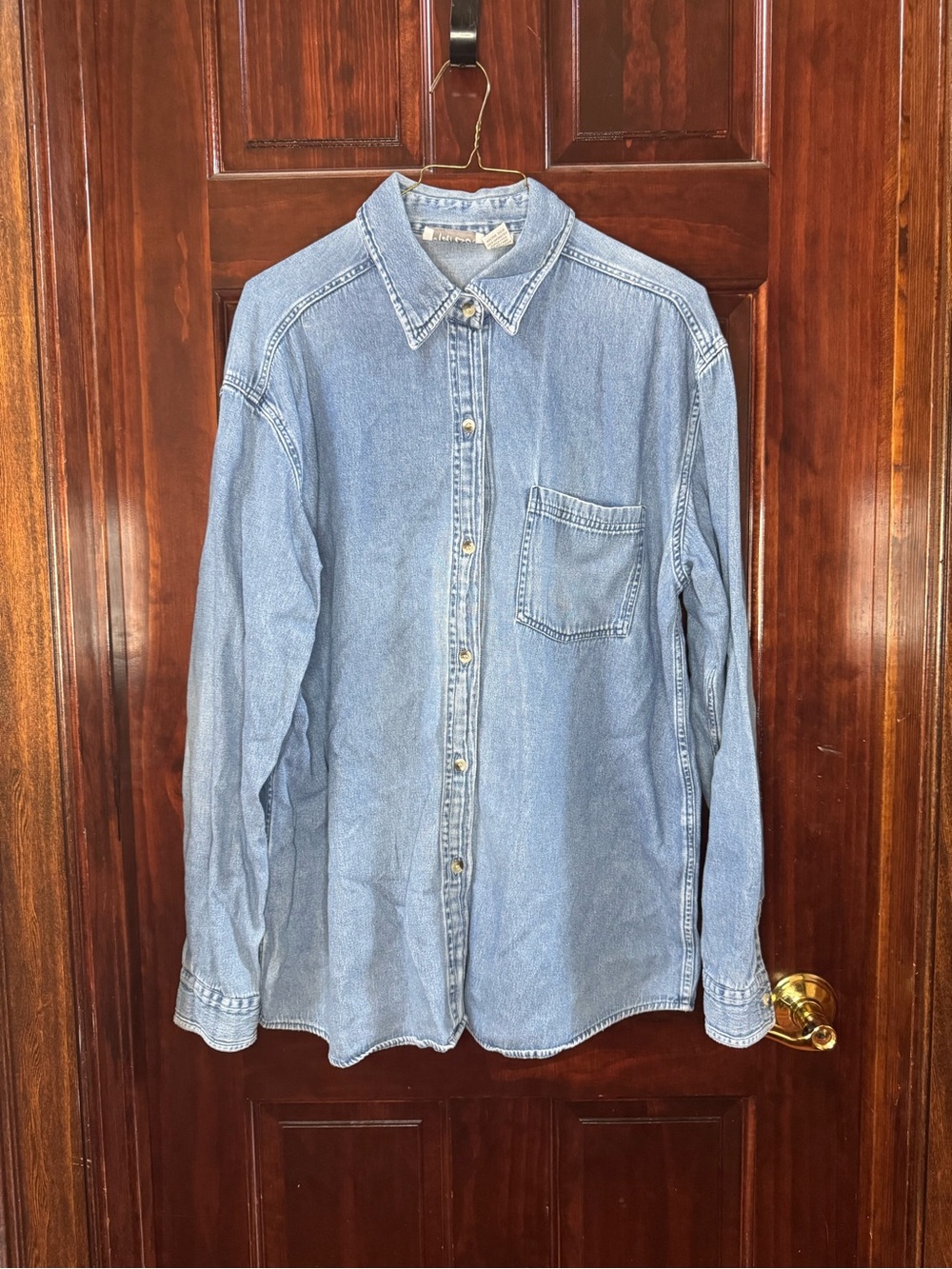 Men's Casual Light Blue Denim Button-Down Shirt